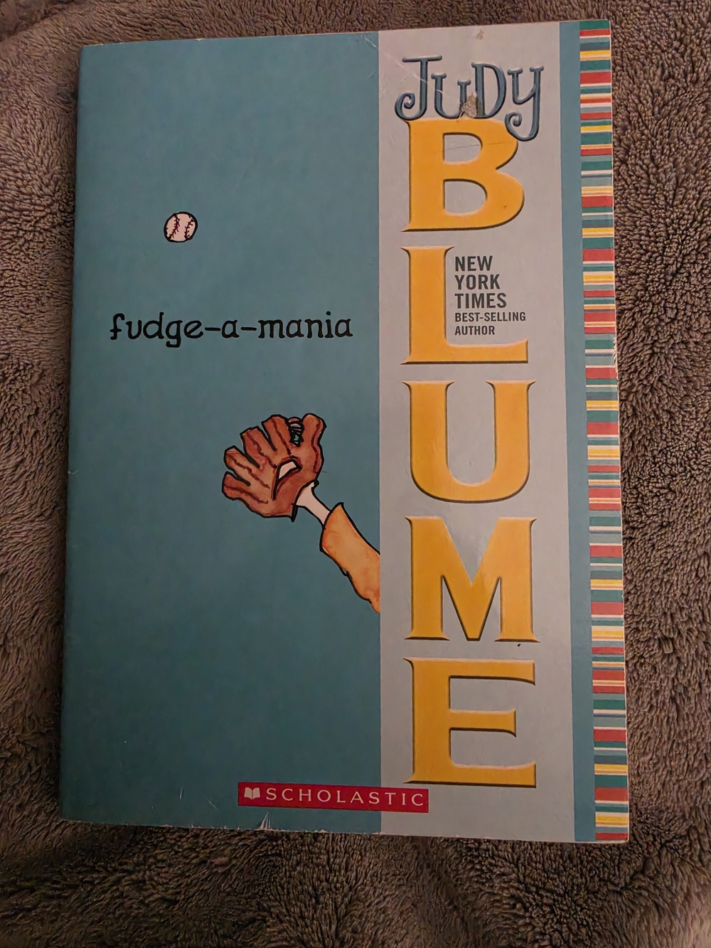 Paperback Copy of Fudge-a-Mania by Judy Blume